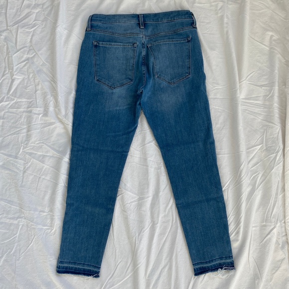 Banana Republic Skinny Ankle Jean w/ Released Hem - Picture 4 of 8